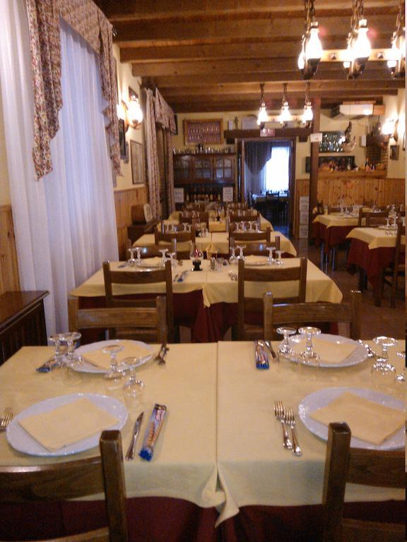 Locanda-Trattoria Al Rio Cinto Euganeo Kültér fotó